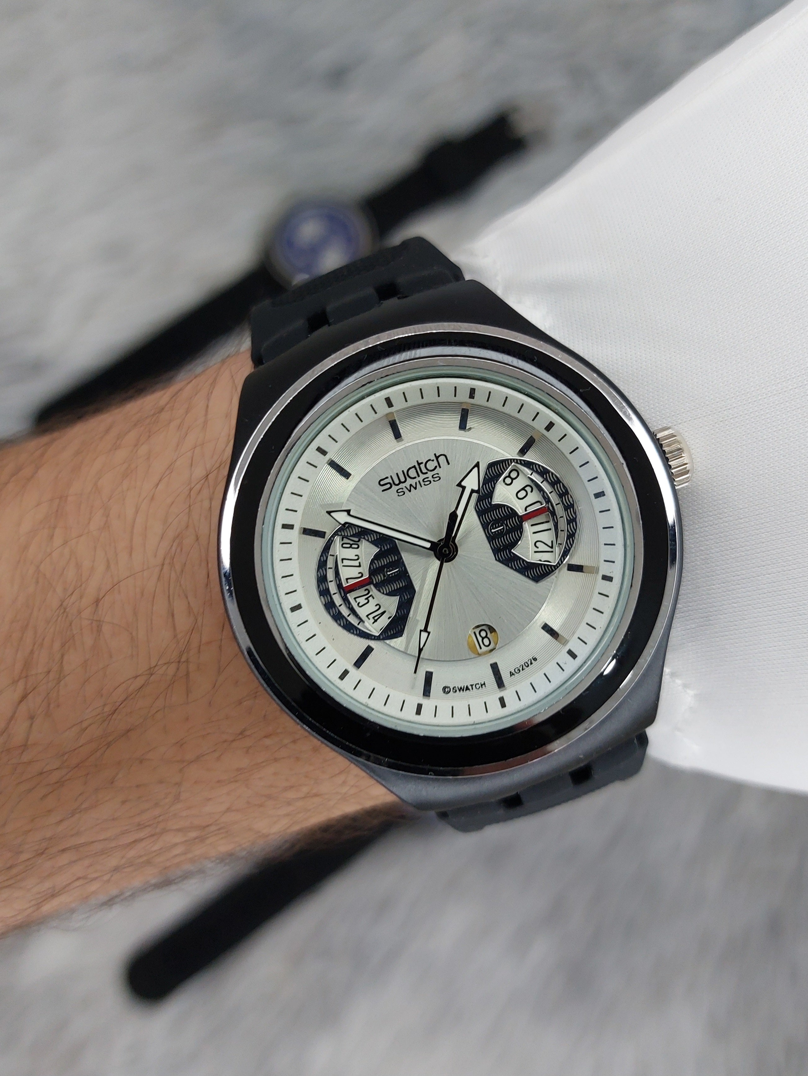 Montre "SWATCH" Swiss